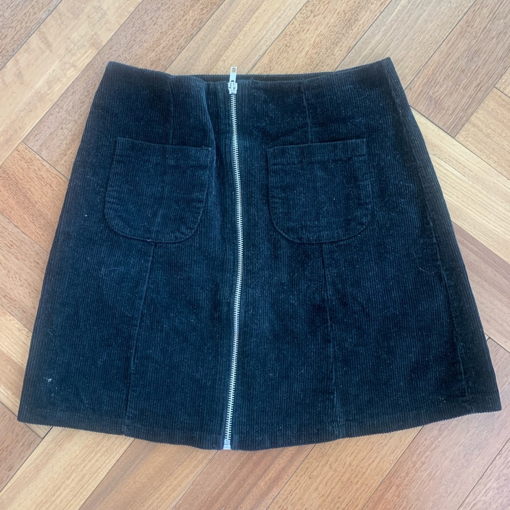 Brandy Melville Corduroy Black skirt